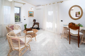 Eliana's Apartments - Mares e Montes Orosei